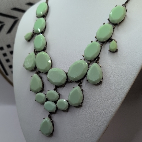J. Crew Green Bib Necklace with Teardrop Stones - Picture 3 of 6